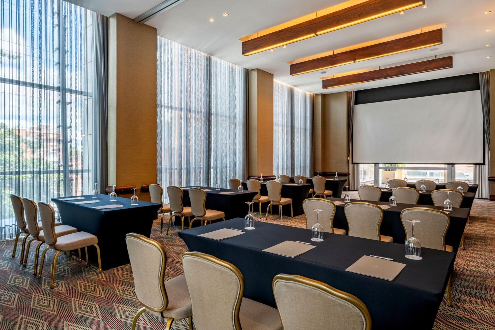 Jw Marriott Hotel Bogota Exterior photo